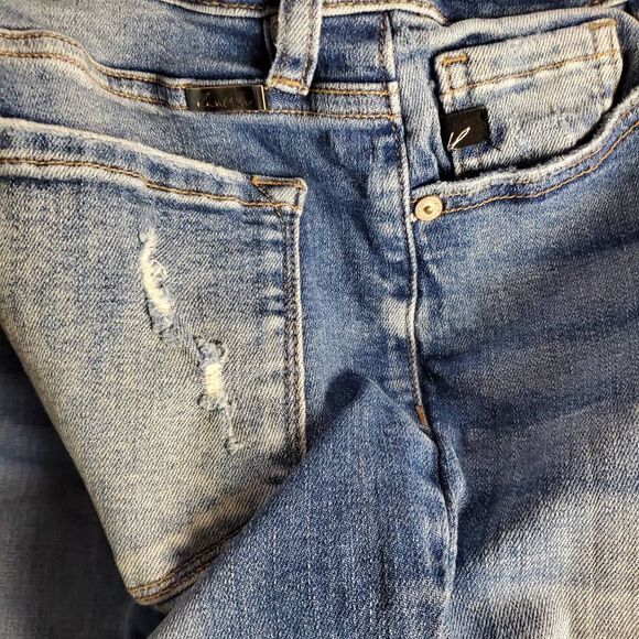 KanCan for Maurices Women’s High Rise Skinny Jeans Size 26 Button Fly Distressed - Picture 8 of 10